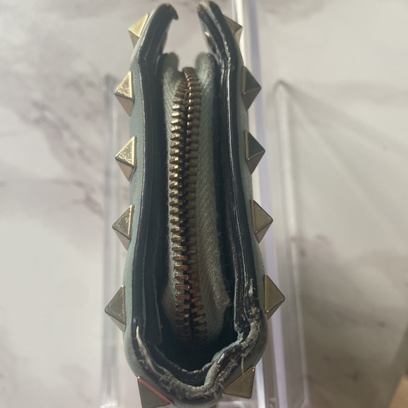 VALENTINO GARAVANI ROCK STUD WALLET - Picture 3 of 8